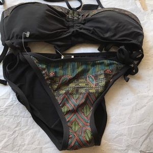NWOT A.B.S. by Allen Schwartz String Bottom Halter